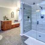 Types of Glass Shower Doors for your Bathroom