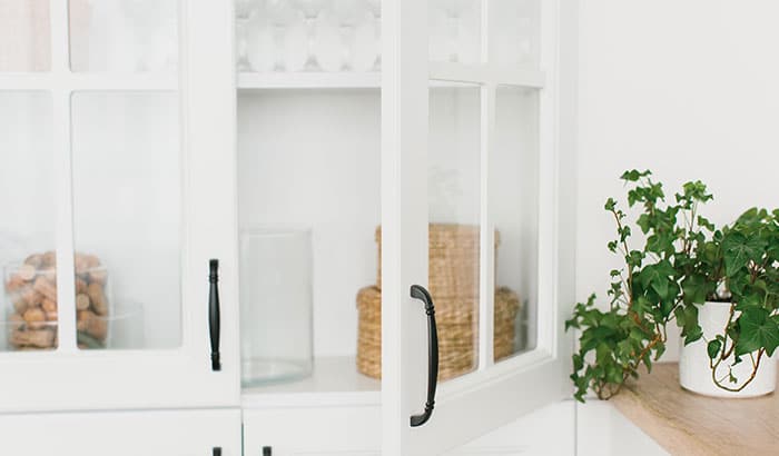 How to Incorporate Glass Cupboard Doors into Your Home
